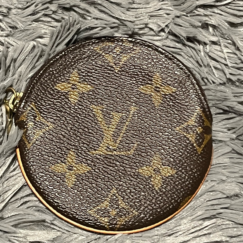 Louis Vuitton Leather Monogrammed Round Coin Pouch